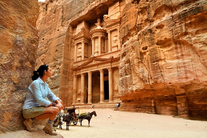 2-Day Petra from Eilat - Crossing the Jordanian border from Eilat