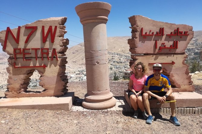 2 Days Wadi Rum and Petra Tour from Wadi Arava Border - Entering Petra through the Siq