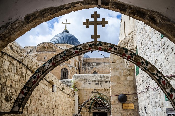 4-Day Christian Israel Tour from Tel Aviv - The guide, group size, and pace