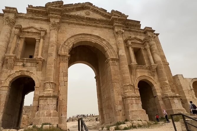 6-Day Private Tour of Jordan from Jerusalem - Day Two: Ajloun Castle and Three Hours at Jerash