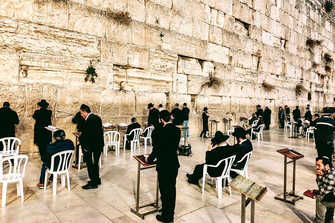 All Inclusive Walking Tour Old City Jerusalem - Temple Mount, the Golden Menorah, and layers of belief