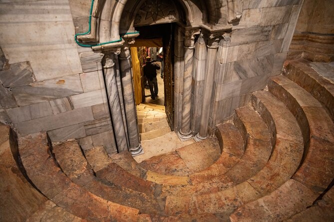 Ancient Wonders Private Tour Jerusalem&Bethlehem from Ashdod Port - Crossing to Bethlehem and entering the West Bank