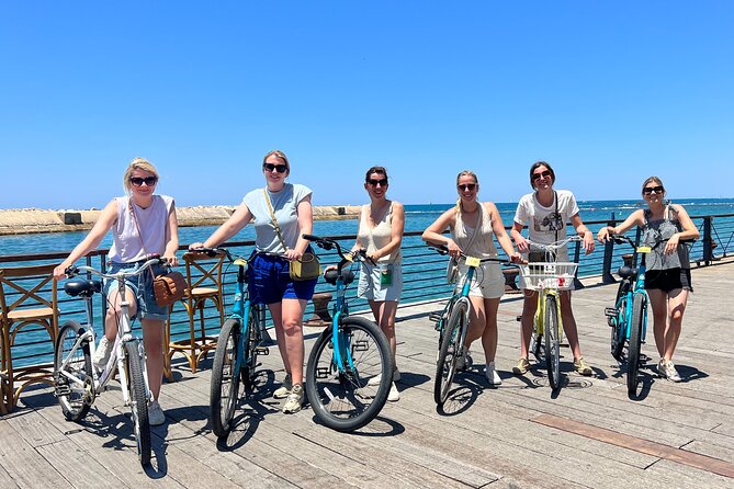Bicycle Rentals - Picking up your bike on Ben Yehuda Street