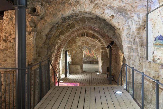 Caesarea, Haifa , Acre - Tiny group from Tel aviv - Acre: Crusader tunnels, a mosque, and free time
