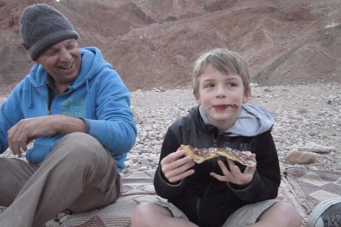 Desert Family Fun: Traditional Bread and Jeep Tour - Practical planning for your afternoon