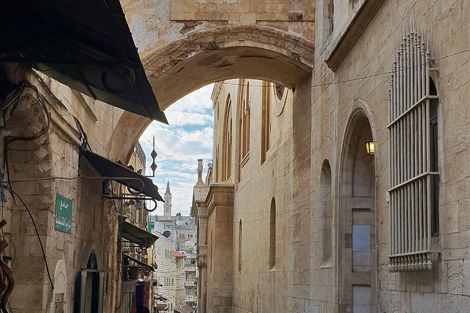 Discover the Secrets of the Underground Jerusalem with a private tour - Going below the Western Wall