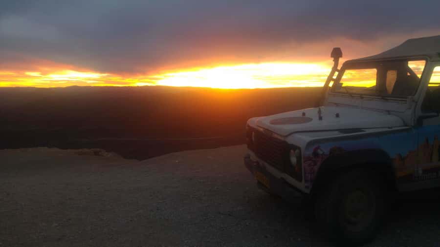 Eilat Mountains: Sunset Jeep Adventure to Mount Joash - Three wadis and the stories between stops