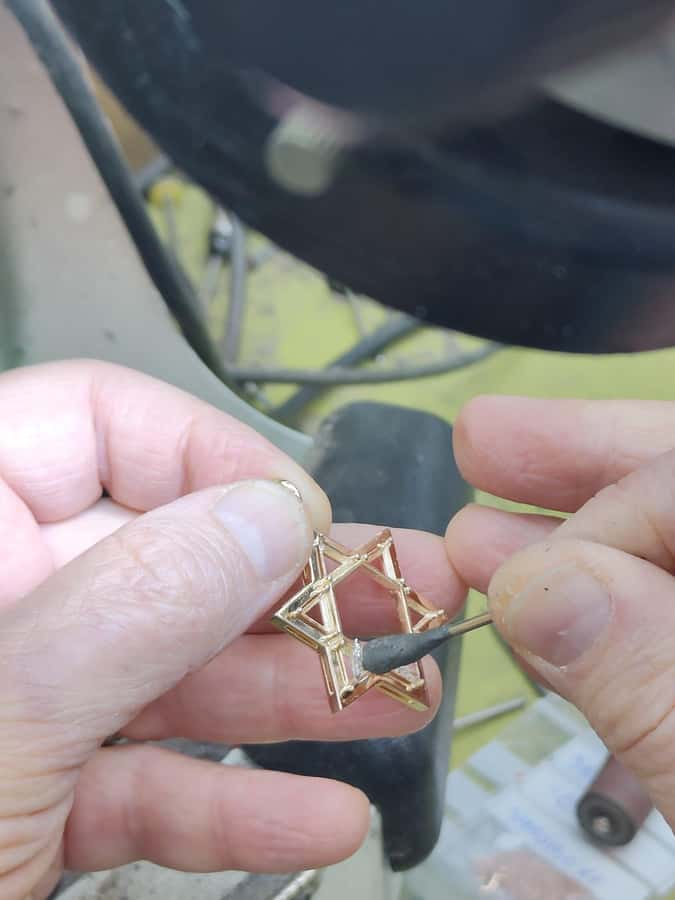 Exclusive Private Tour in The Israel Diamond Exchange - The Four Cs and Smarter Jewelry Buying