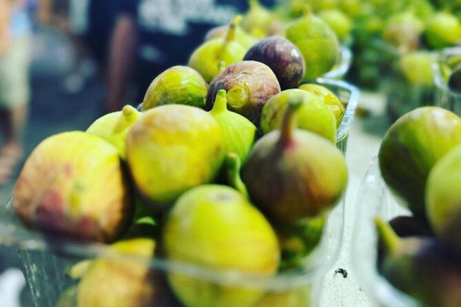 Food & Drink Private Guided Tour in Tel Aviv - What you eat at the selected stalls