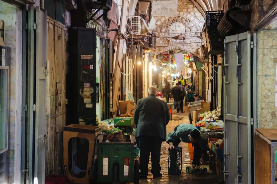 From Jerusalem Small group tour Old&New City ENTRY FEES INCL - The Church of the Holy Sepulchre needs extra planning