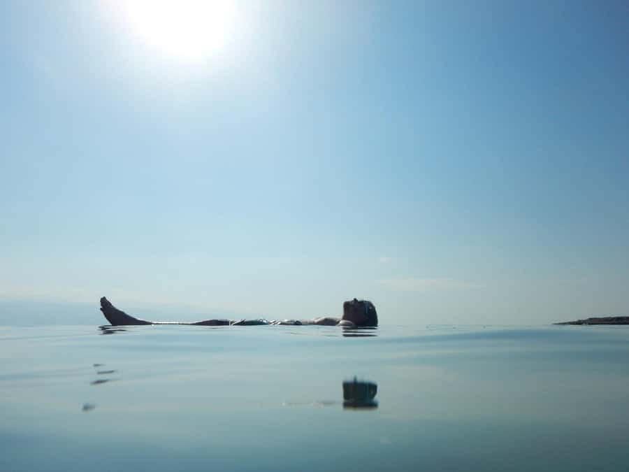 From Tel Aviv: Masada Sunrise, Ein Gedi and Dead Sea Tour - A short taste of Ein Gedi at 8:00 AM
