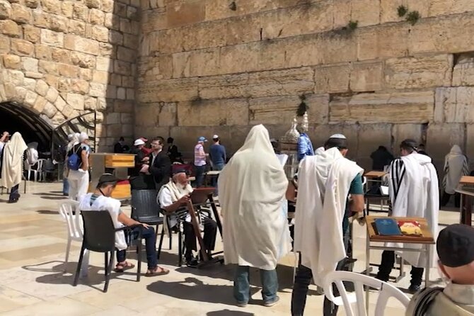 Full-Day Private and Guided Tour of the Jerusalem's Old City - A rooftop view and the Muslim Quarter bazaar