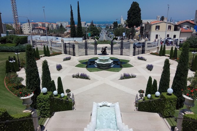 Haifa Highlights Private Tour - Louis Promenade: begin above the bay
