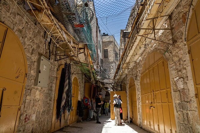 Hebron & Ramallah Full-Day Guided Tour from Tel Aviv - Practical preparation for a serious day