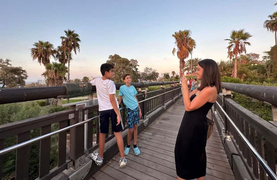 Jaffa: Old City, Port & Shuk Hapishpishim Walking Tour - Why Jaffa works best on foot