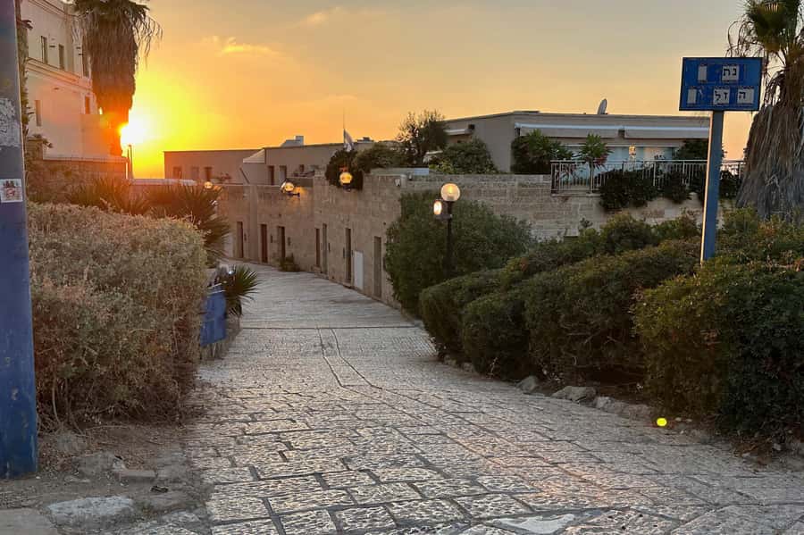 Jaffa Sunset Skyline Walking Tour - Finding Jaffa’s sunset from the summit garden