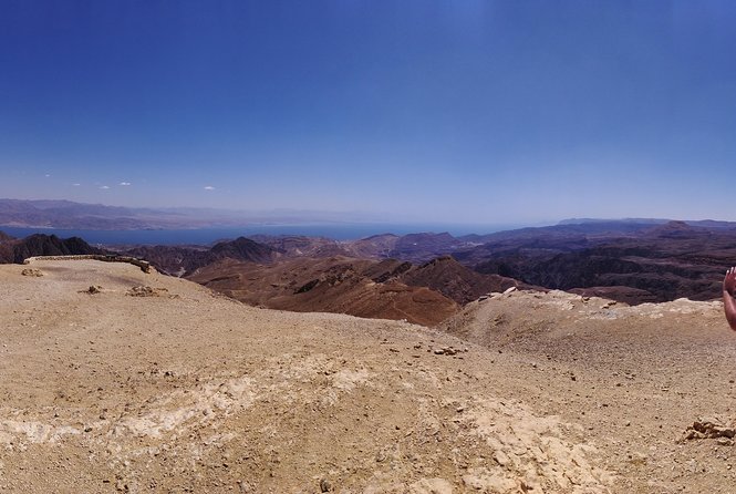 Jeep tour adventure Eilat mountains - Mount Yoash and the four-country viewpoint