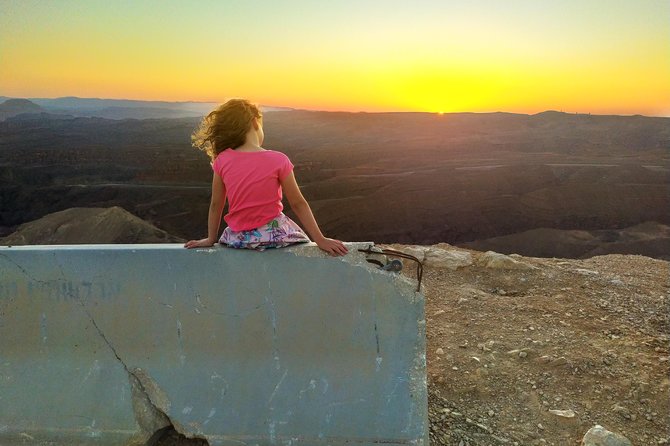 Jeep tour adventure Eilat mountains - Guides, languages, and the human side
