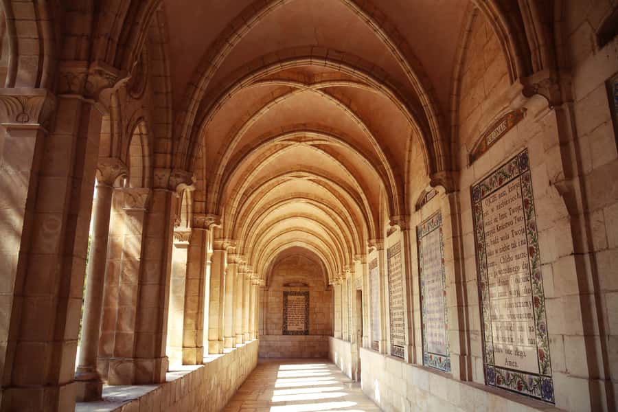 Jerusalem: Mount of Olives Guided Tour - Churches that connect the Christian story