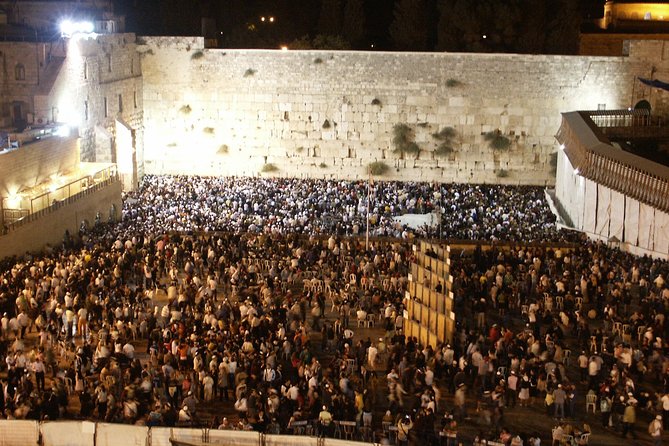 Jerusalem Old City Private Tour, from Tel Aviv - Entering the Old City through the Jewish Quarter