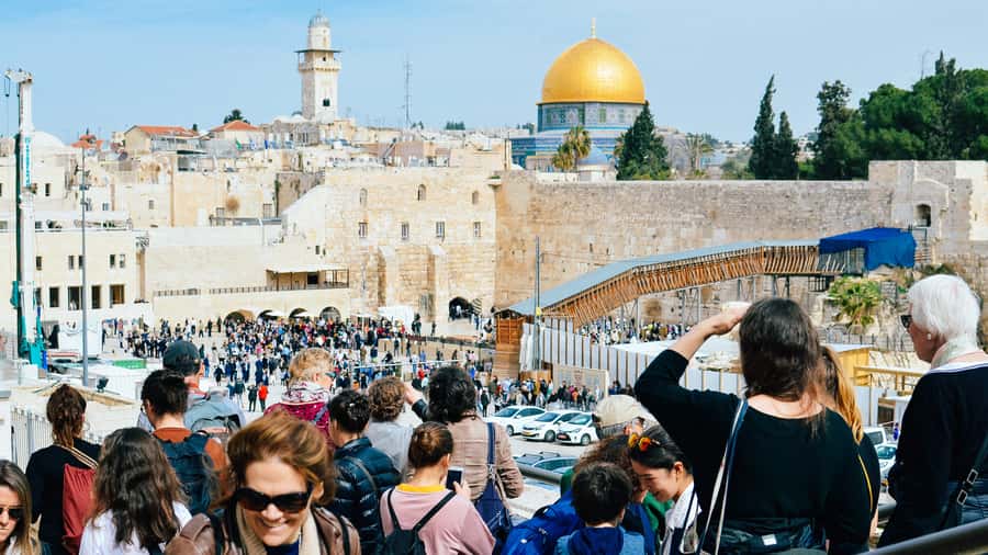 Jerusalem: Old City Shabbat Experience and Walking Tour - Who will enjoy this walk most