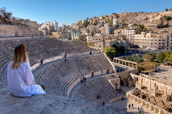 Jerusalem to Amman Private Transfer - Finding the Jordanian driver after immigration