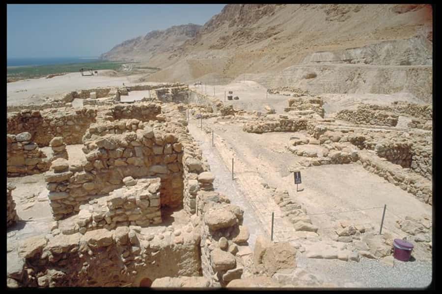 Masada Dead Sea: Small Group Tour from Tlv INCL. ENTRY FEES - The early road from Tel Aviv through the Judean hills