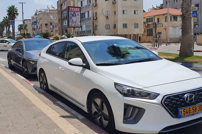 Package VIP Skip Line Services in BGN Airport with Transfer to Tel aviv Hotels - Meeting Your Steward After Landing