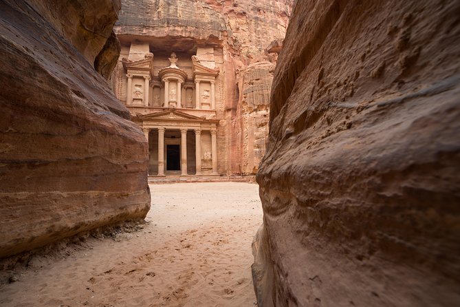 Petra - 1 Day From Eilat - The 7:00 am start and crossing from Israel