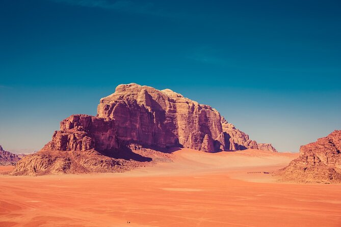 Petra, Wadi Rum & Aqaba: 2-Day Tour from Jerusalem - Petra through the Siq and into the Treasury