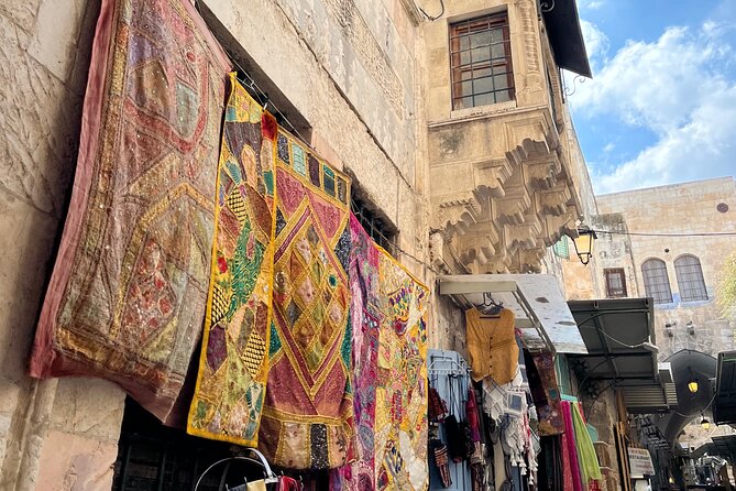 Private Guided Tour in old city Jerusalem - The Western Wall and a moment for reflection