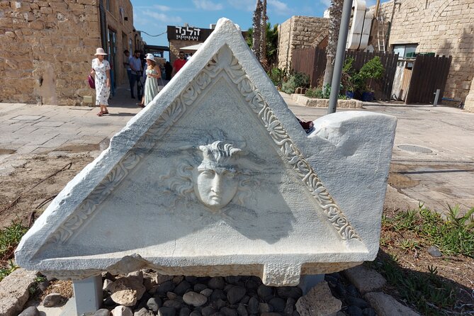 Private tour: Caesarea, Haifa, and Mt. Carmel - How the guide affects the experience
