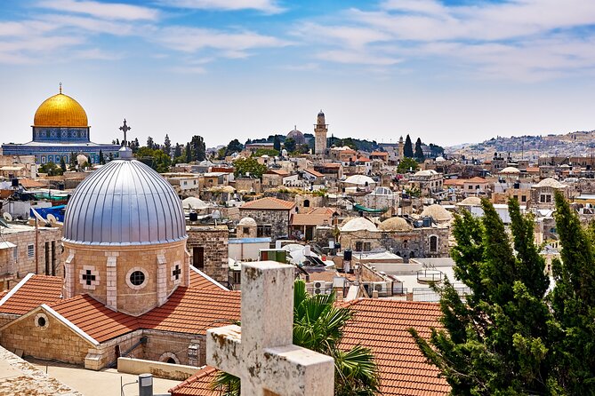 Private Tour in Jerusalem Old and New City - The Church of the Holy Sepulchre requires patience