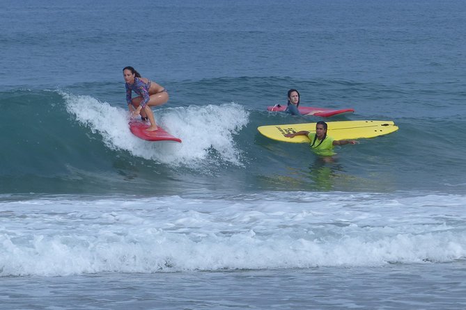 Professional Surfing lessons in the heart of Tel Aviv - Getting Fitted With the Right Equipment