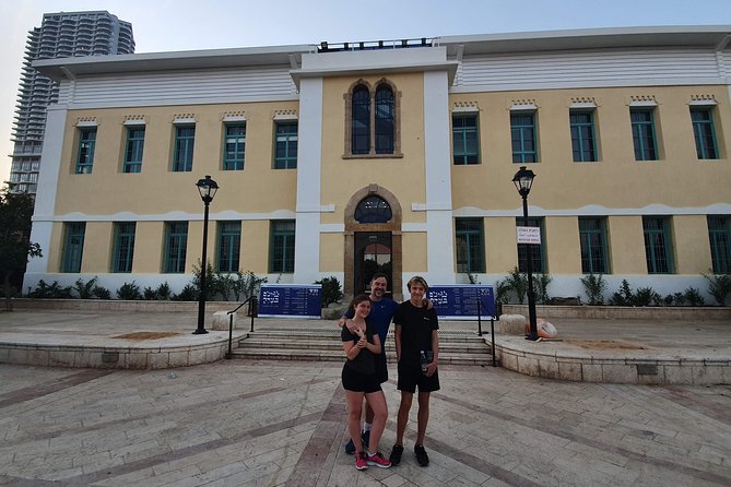 Running Tour - Tel Aviv Highlights 10KM - Habima Square and Tel Aviv’s cultural center