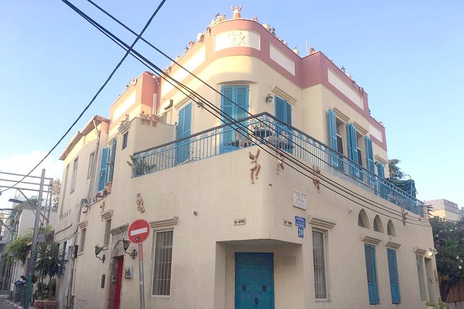 Running Tour - Tel Aviv Highlights 10KM - Sarona: from Templar farm to modern shopping district