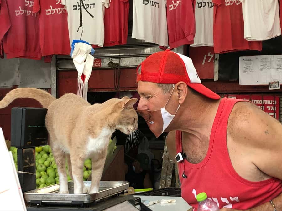 Tel Aviv: 2-Hour Carmel Market Tour in English with Lunch - Why the two-hour format works