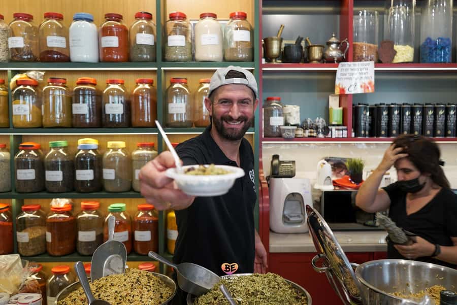 Tel Aviv: 2-Hour Levinsky Market Tour with Full Lunch - The spice shops are more than a photo stop