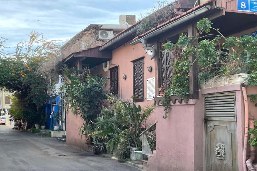 Tel Aviv: Neve Tzedek Cultural Walking Tour - Who Should Take This Walk?