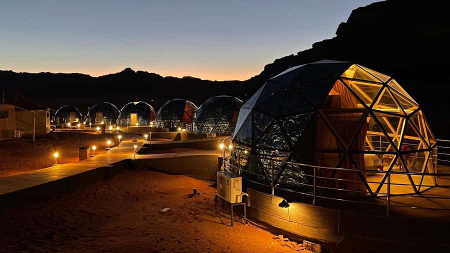 Tel Aviv: Petra & Wadi Rum 2-Day Glamping Trip with Flights - Key points to know before booking