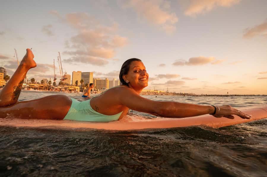 Tel Aviv: Professional Surfing Lessons at Beach Club TLV - The Land Lesson: Safety Before the Waves