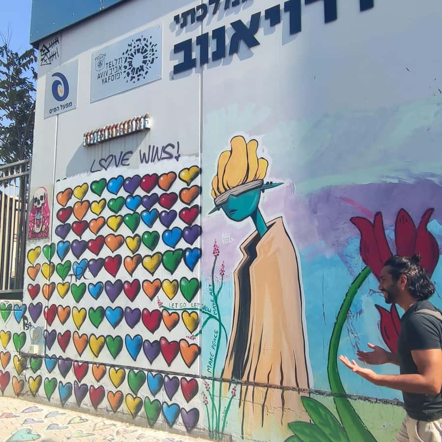 Tel Aviv's Bauhaus & Bohemian Vibes: Private Walking Tour - Why this Tel Aviv walk works