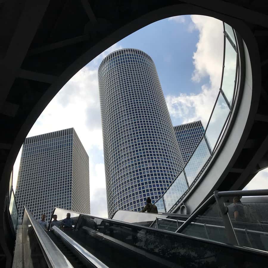 Tel Aviv's Bauhaus & Bohemian Vibes: Private Walking Tour - Should you book it?